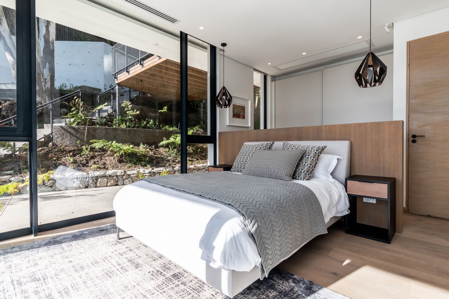 3 Bedroom Property for Sale in Bantry Bay Western Cape